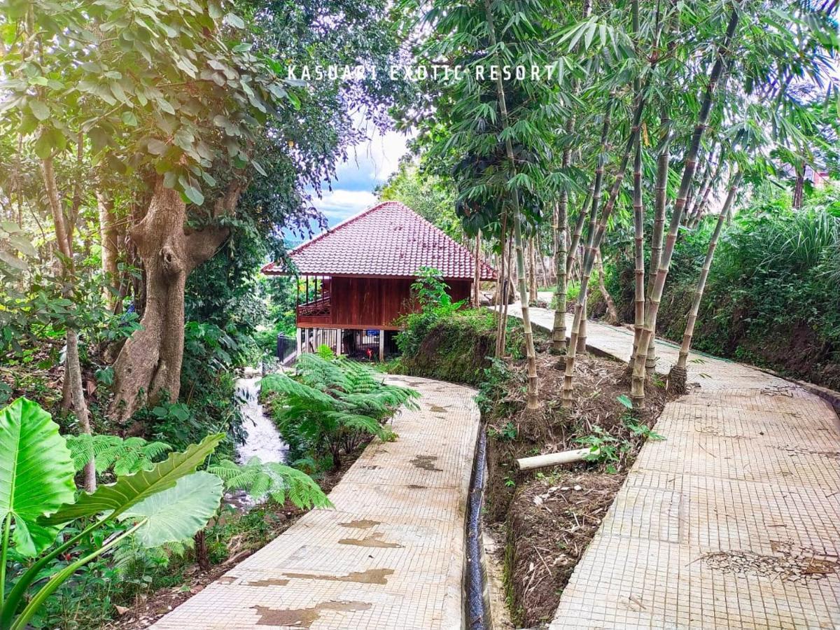 Kasuari Exotic Resort Магеланг Экстерьер фото