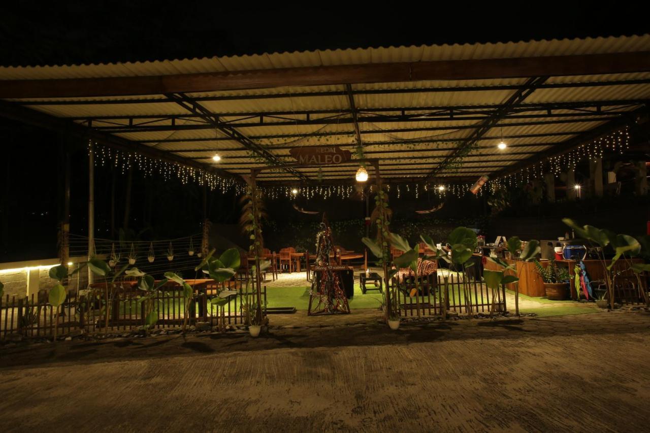 Kasuari Exotic Resort Магеланг Экстерьер фото